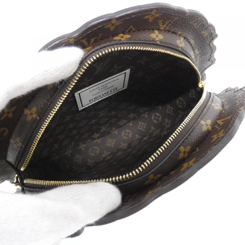 Túi đeo vai Louis Vuitton Monogram (LVxFornasetti) Face Pochette M80921 - Hàng hiệu Chính hãng 764135