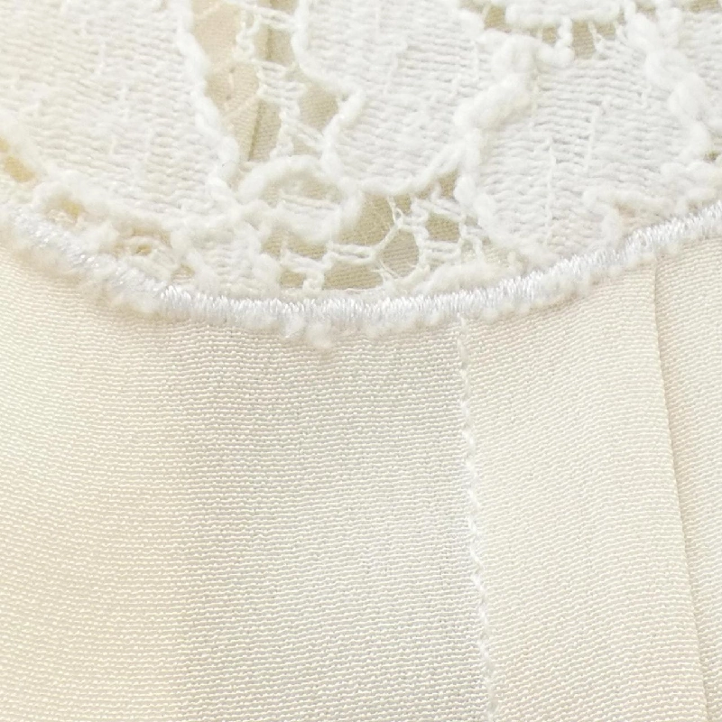 MIU MIU Top - Hàng hiệu Authentic 827925