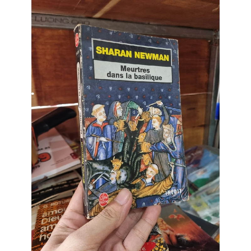 MEURTRES DANS LA BASILIQUE - Sharan Newman 147693