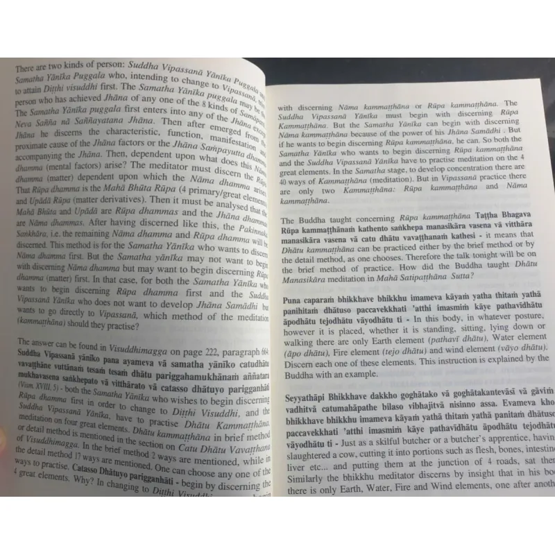 Ánh Sáng Của Tuệ - Light Of Wisdom - sách tiếng Anh 958280