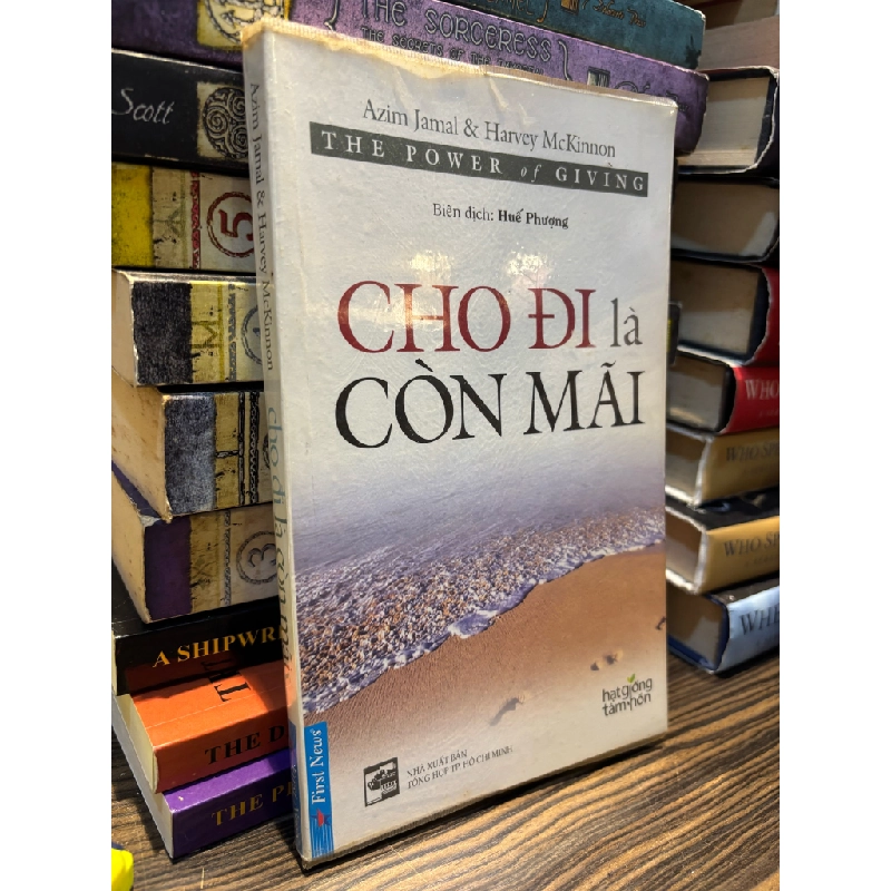 Cho đi là còn mãi - Azim Jamal & Harvey Mckinnon 353137
