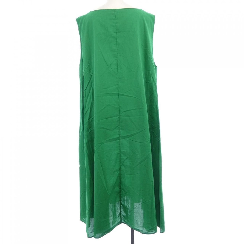 RESPIGHI Đầm 647351