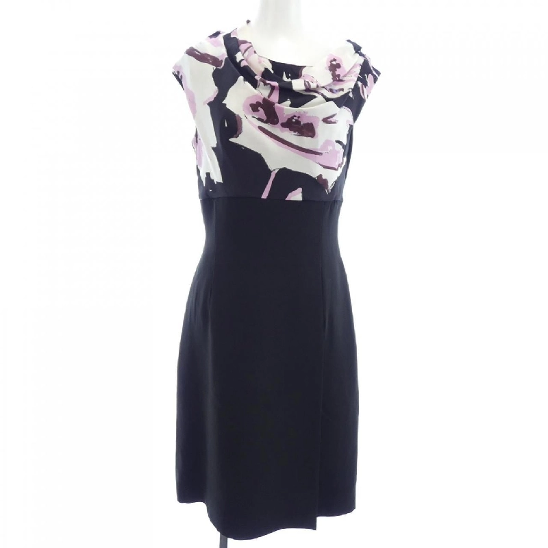 クリスチャンディオール CHRISTIAN DIOR 5C21604D1655 Váy - Hàng hiệu Chính hãng 812607