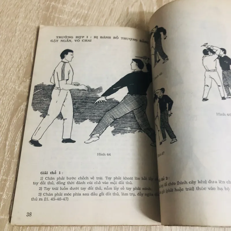 TÌM HIỂU VÕ THUẬT CÁC THẾ TỰ VỆ CHỐNG VŨ KHÍ  1010718