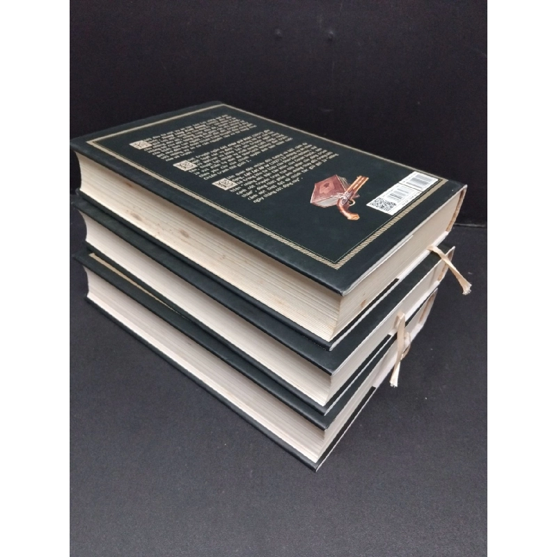 Bộ 3 tập (toàn tập) Sherlock Holmes (có hộp và móc khóa) mới 80% ố nhẹ 2017 HCM2809 Sir Arthur Conan Doyle VĂN HỌC 917378