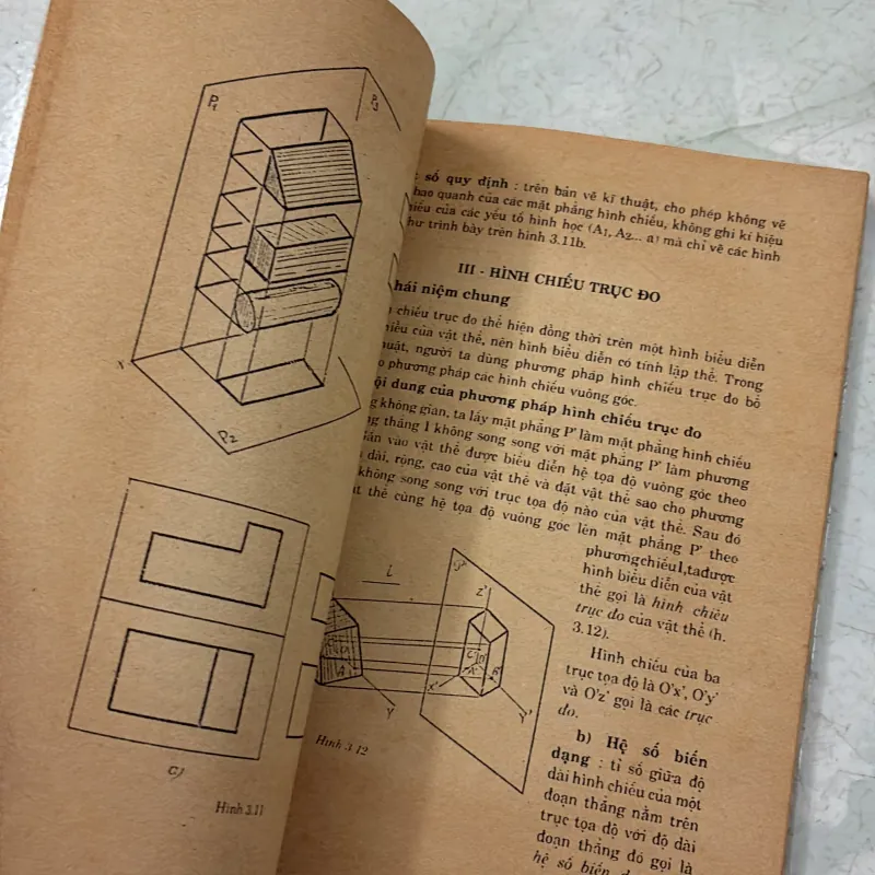 Kĩ thuật 10 - Gia công vật liệu 1005412