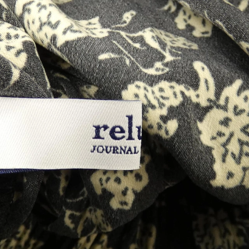 レリューム relume váy 647328