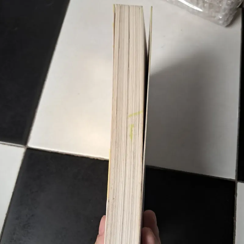 Chiếc Lexus và cây ô liu 1011114