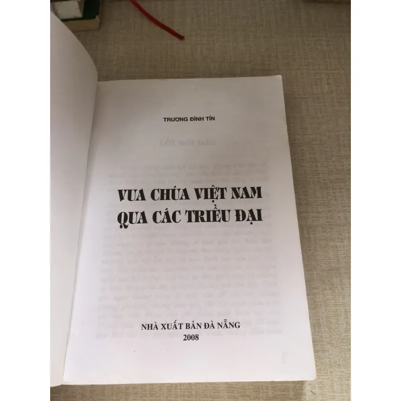 Vua chúa Việt Nam qua các triều đại-Trương Đình Tín 961624