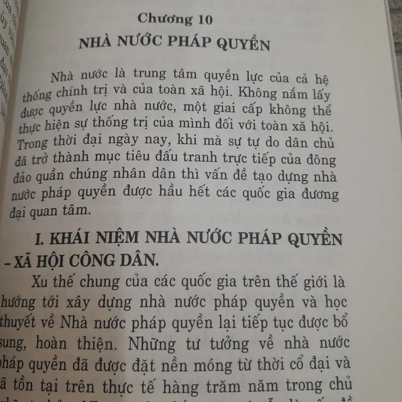 Nhập môn Chính trị học. Tiến sỹ Nguyễn Quốc Tuấn 697320