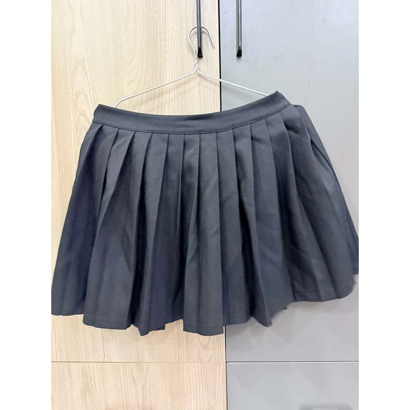 Set vest kèm chân váy đen  519483