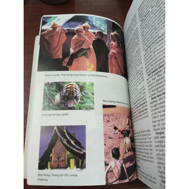 LAOS - JOE CUMMINGS, ANDREW BURKE 957507