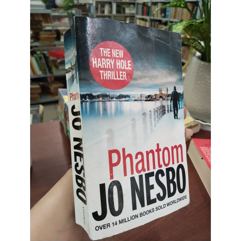 PHANTOM (BÓNG MA) - JO NESBO 957439