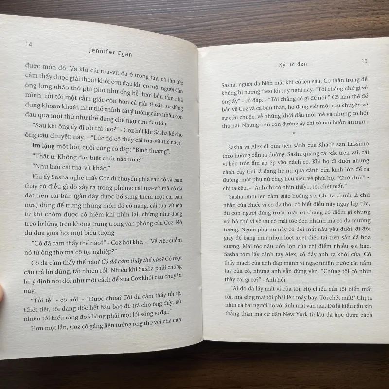 Ký ức đen - Jennifer Egan 974921