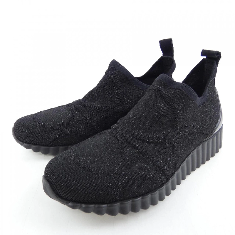 Giày sneaker SALVATORE FERRAGAMO - Hàng hiệu Authentic 828245