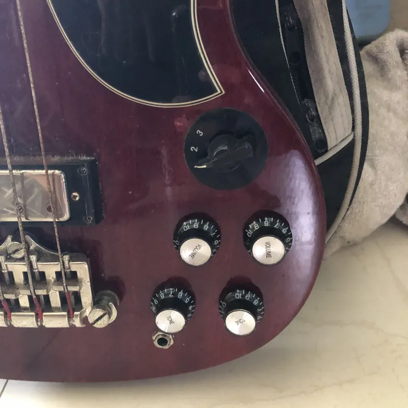 Epiphone Eb3 731558