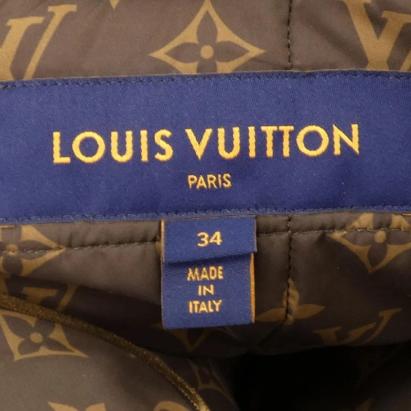 Áo khoác dài phao Louis Vuitton LOUIS VUITTON FNOW23E54 - Hàng hiệu Authentic 812910