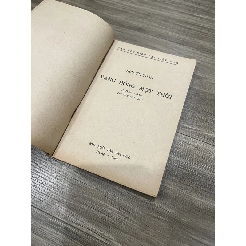 Combo 2 cuốn nổi tiếng của Nguyễn Tuân  707202