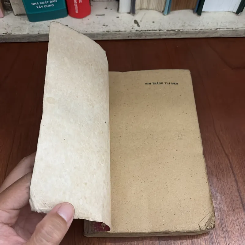 II Sách Xưa: Bỉm Trắng Tai Đen - GAVƠRIN TƠRÔÊPÔNXKI - 1983 604927