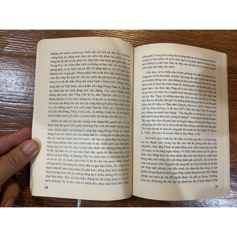 Nhà sử học nhà giáo Đinh Xuân Lâm (k3) 560320