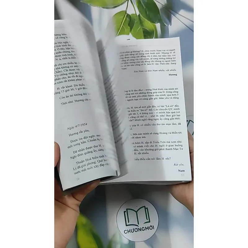 [MIỄN PHÍ BỌC SÁCH] Hồi ức tình yêu qua những lá thư riêng (1950-1968) - Vũ Tú Nam 688713