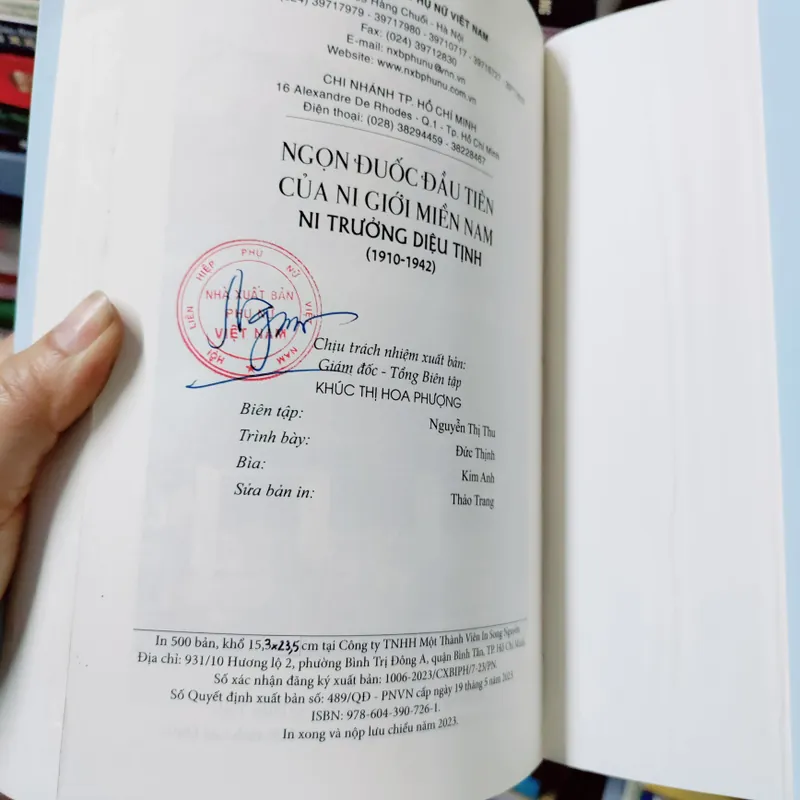 Ngọn đuốc đầu tiên của ni giới miền nam 627159