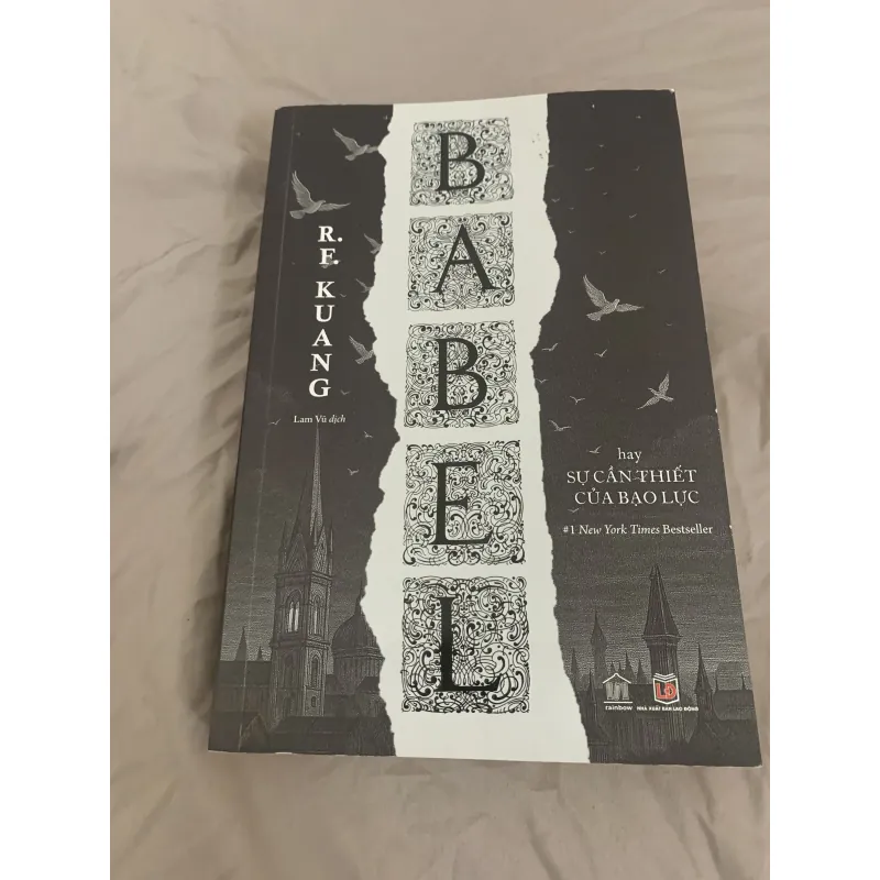 Babel của R F Kuang sách đọc  1 lần tình trạng khoảng 90% 937366