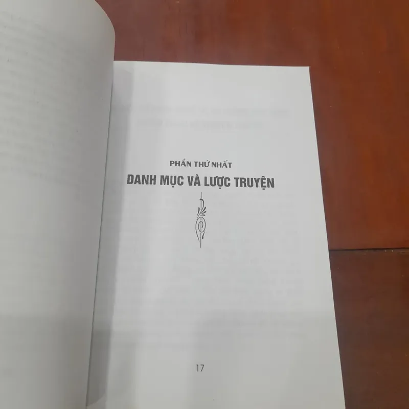 Gs Vũ Ngọc Khánh - CÁC NGHÀNH NGHỀ VIỆT NAM 597894