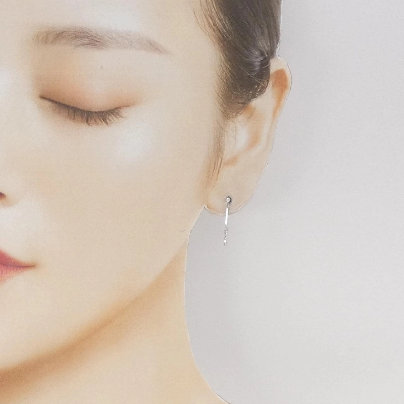 K18WG Bông tai kim cương 0.06CT - Hàng hiệu Chính hãng 866558