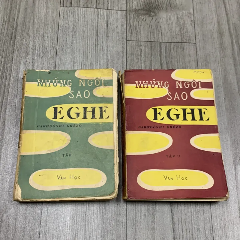 Những ngôi sao eghe. Bộ 2 tập. 6b2 718628