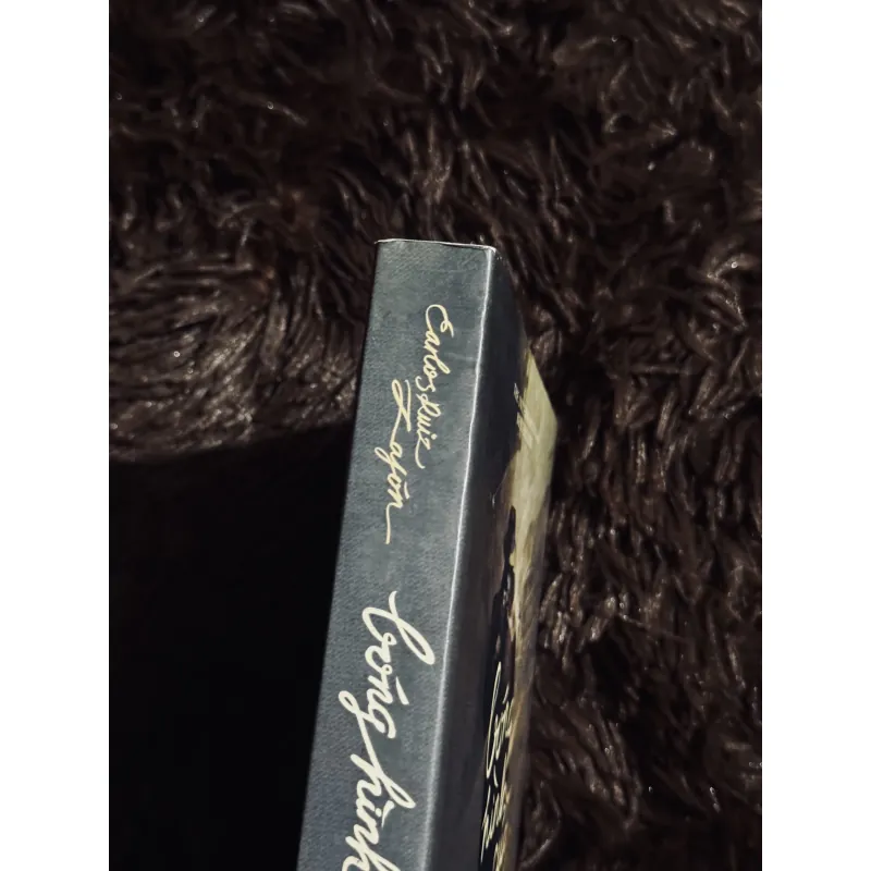 Bóng hình của gió 764320