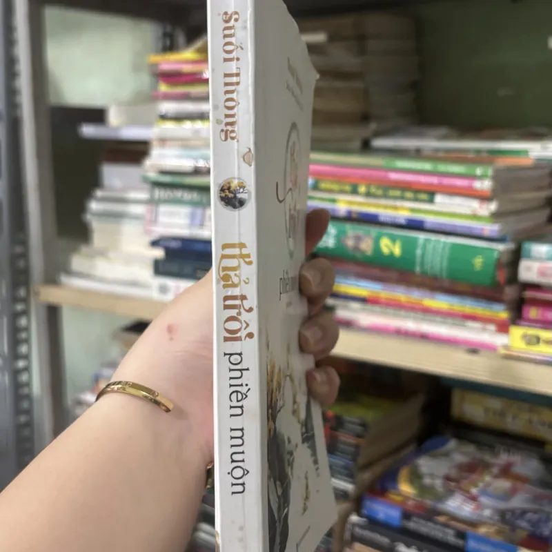 Thả trôi phiền muộn 🌊 572599