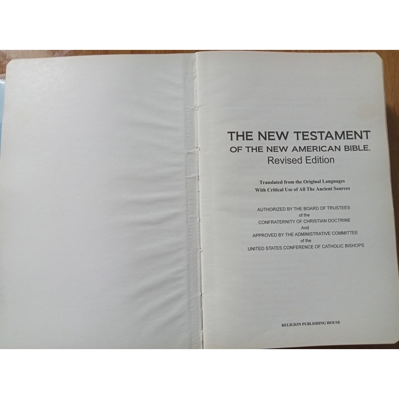 Sách Tiếng Anh NEW AMERICAN BIBLE  272500