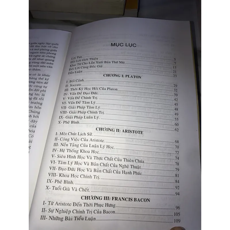 Câu Truyện triết học  738079