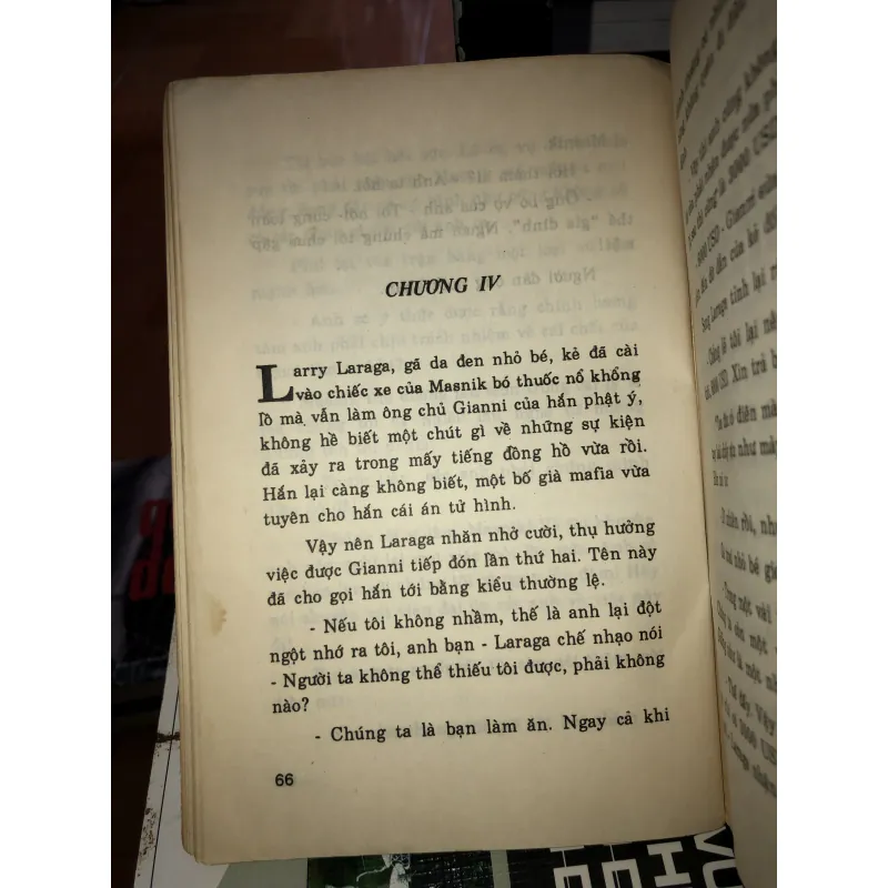 Quả bom lăn - Jerry Cotton 998093