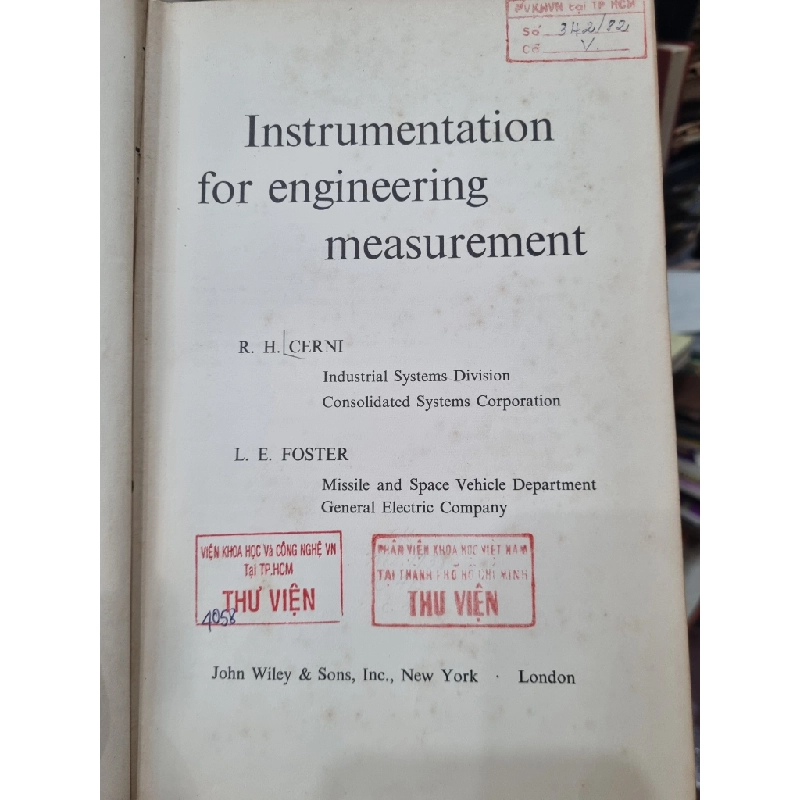 Instrumentation for Engineering Measurement - R. H. Cerni & L. E. Foster 448782