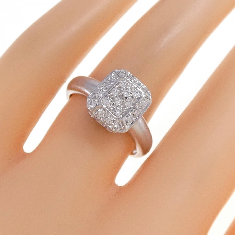 Nhẫn kim cương 750WG 0.32CT 668186