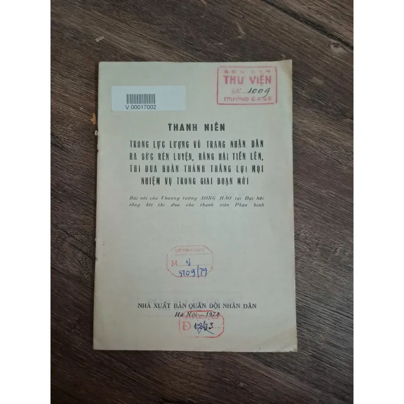 Thanh niên trong Lực lượng Vũ trang Nhân dân ra sức Rèn luyện, Hăng hái Tiến lên, Thi đua 718935