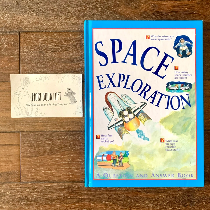 Sách tranh tiếng anh Space Exploration, Used, Bìa cứng 476865