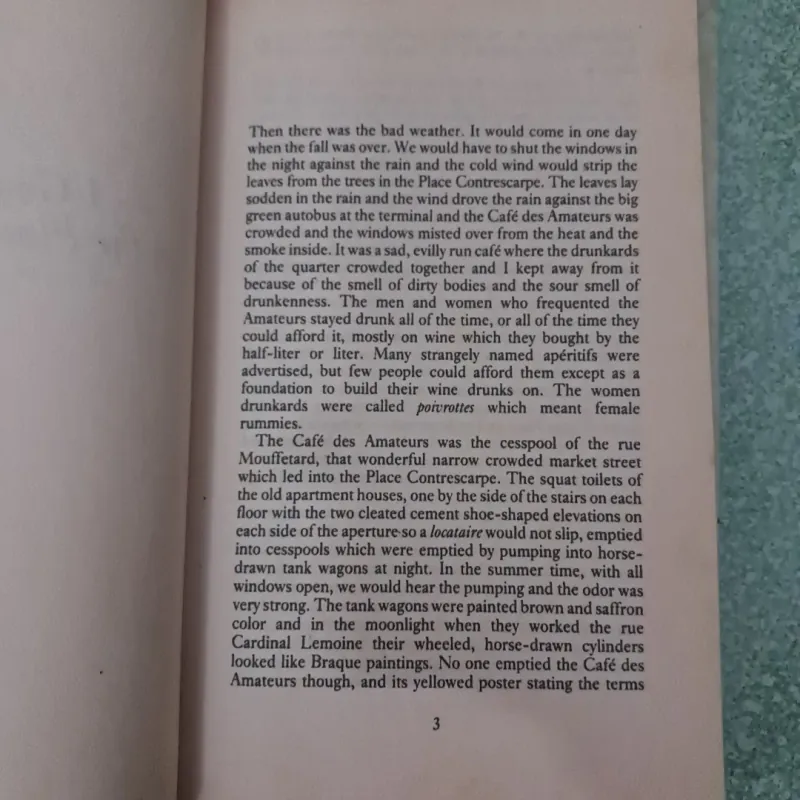 A moveable feasr- vintage hemingway 997385