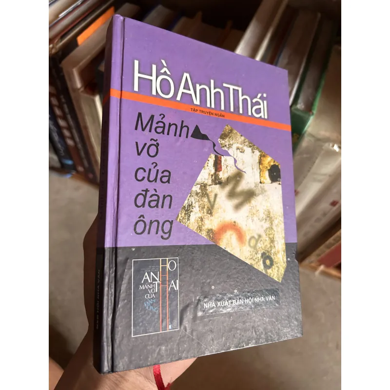 Comboo 2 bản sách của tác giả Hồ Anh Thái 1032516