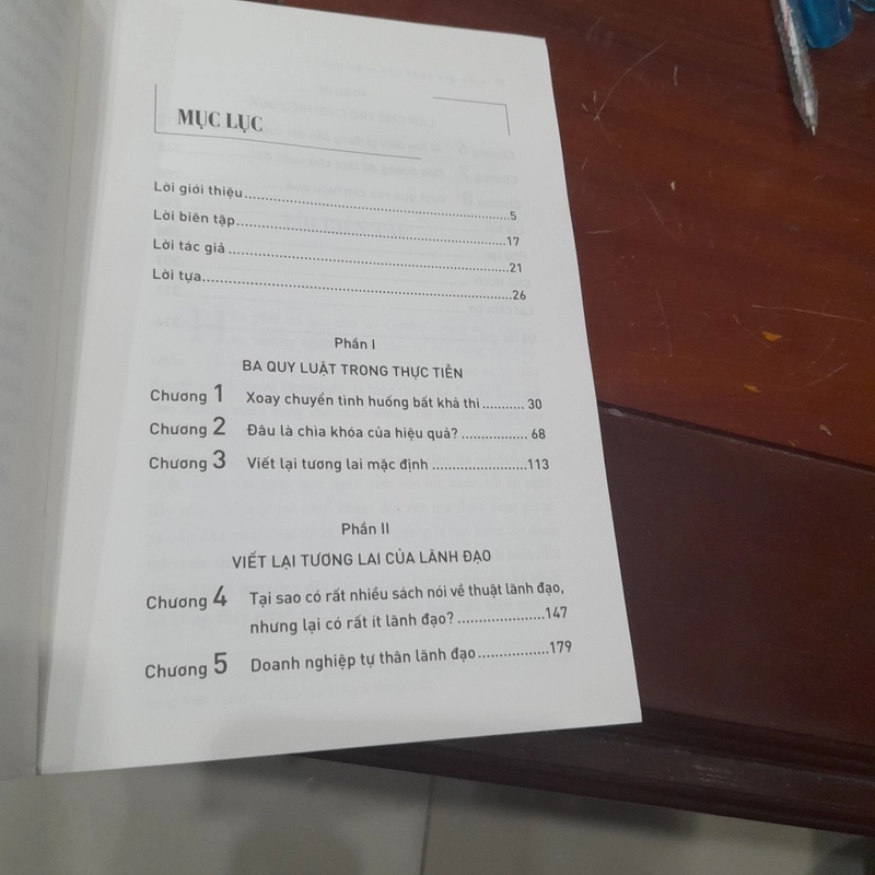 BA QUY LUẬT CỦA HIỆU QUẢ (viết lại tương lai cho doanh nghiệp và bản thân) 278191