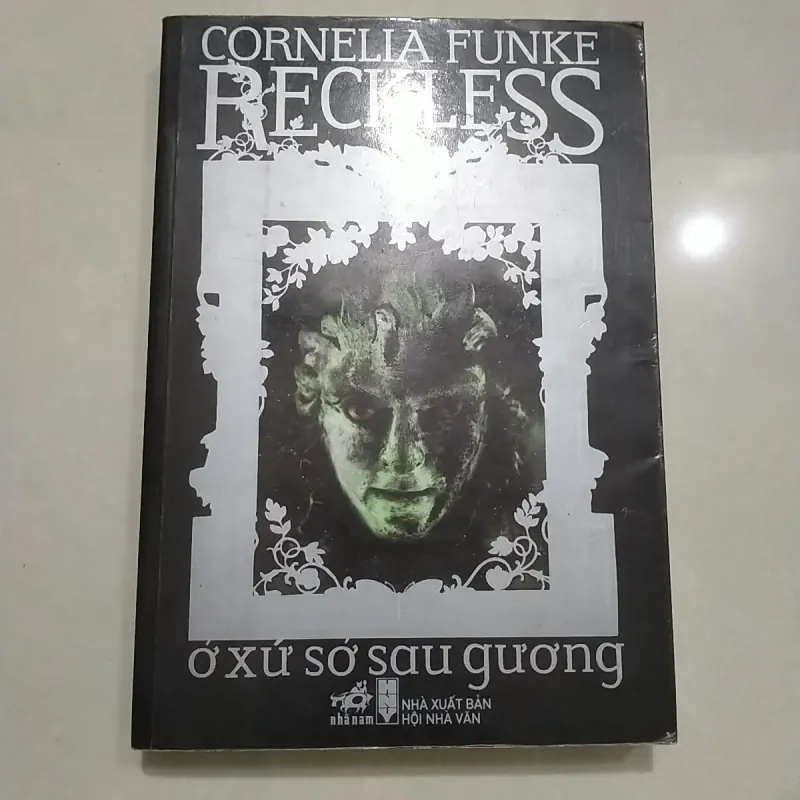 Sách Cũ - Reckless ở xứ sở sau gương 1023983