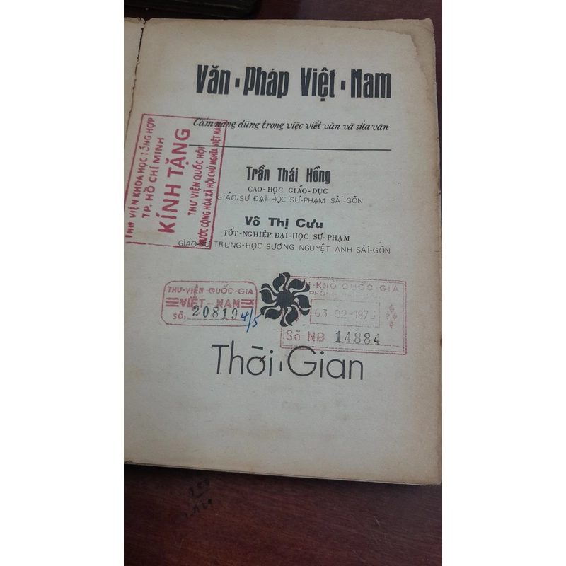 VĂN PHÁP VIỆT NAM - Trần Thái Hông, Võ Thị Cưu 199334