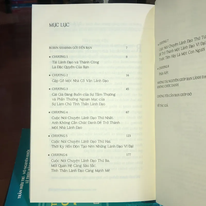 Nhà lãnh đạo không chức danh - Robin Sharma 577753