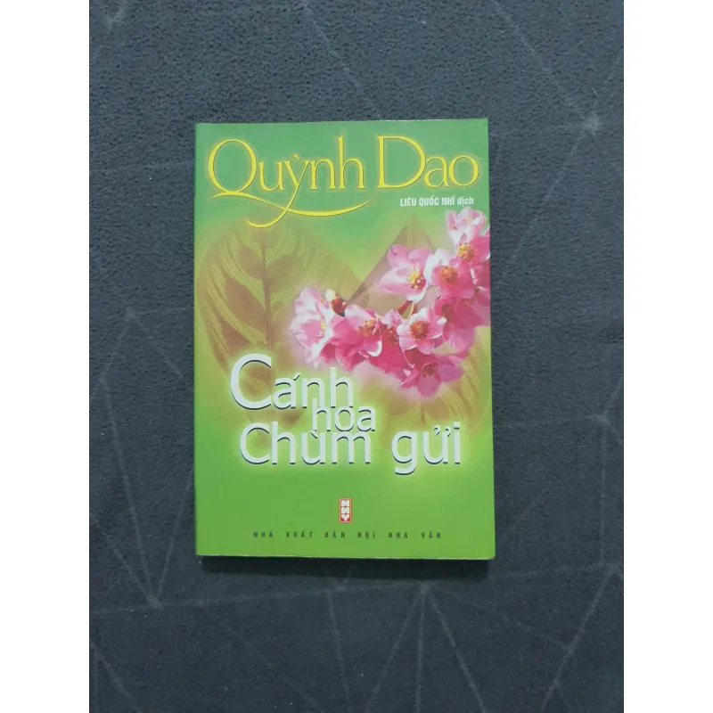 "Cánh hoa chùm gửi" - Quỳnh Dao 790143