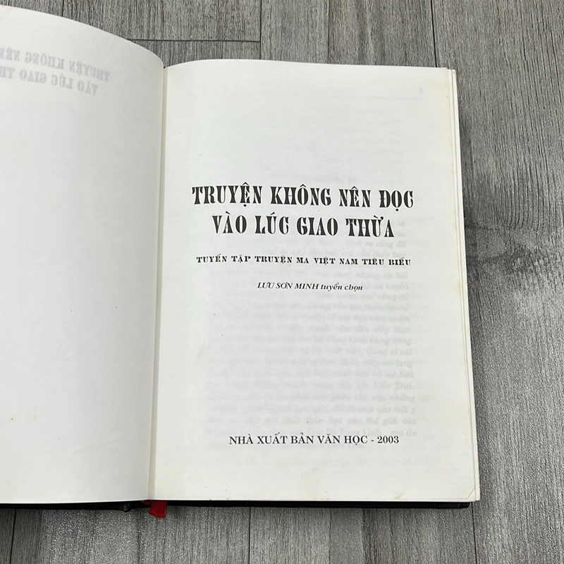 Truyện không nên đọc vào lúc giao thừa. 2b3 529596