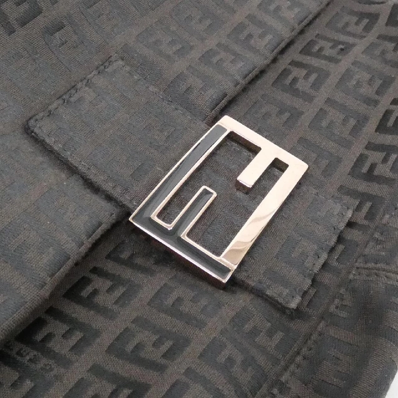 Túi xách vai Fendi Mamma Baguette 8BR001 - Hàng hiệu Authentic 803070