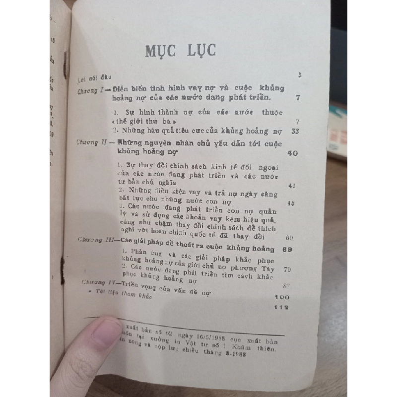 Nợ nước ngoài của các nước đang phát triển: Cuộc khủng hoảng và triển vọng của vấn đề - Huỳnh Ngọc Nhân chủ biên 517387