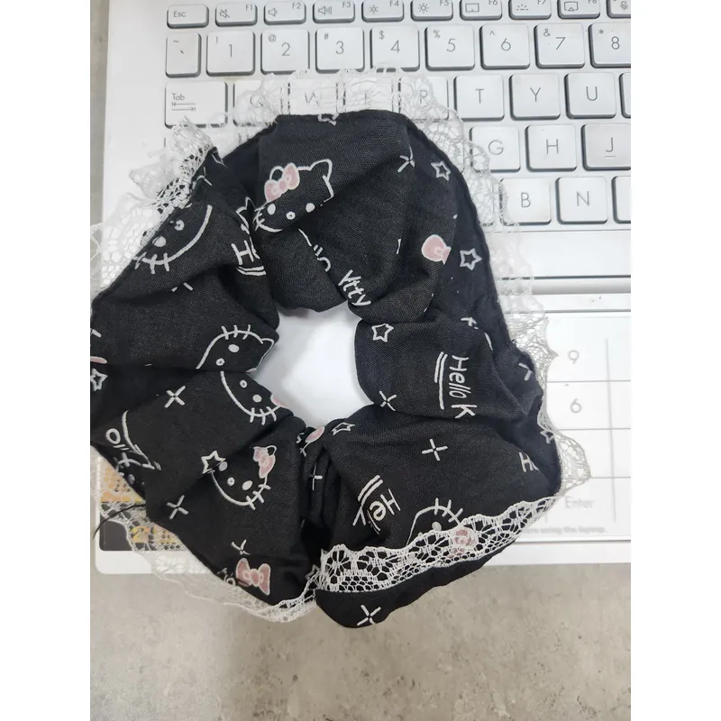 Cột tóc mèo đen 726683